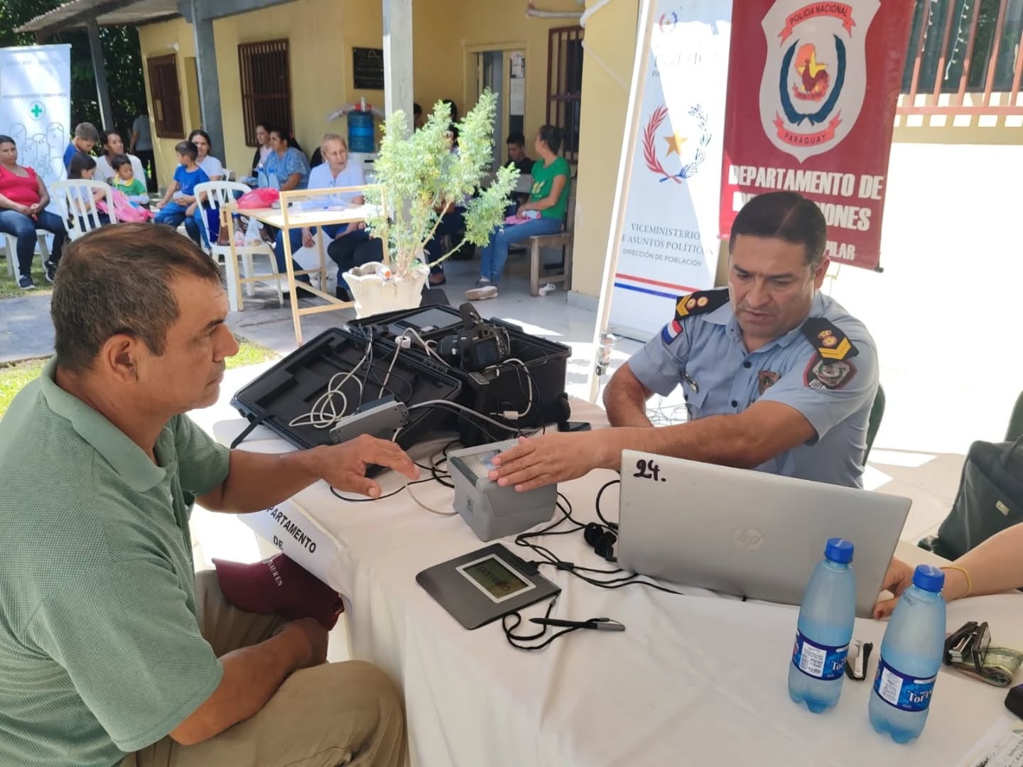 Realizan jornada comunitaria en Villa Oliva